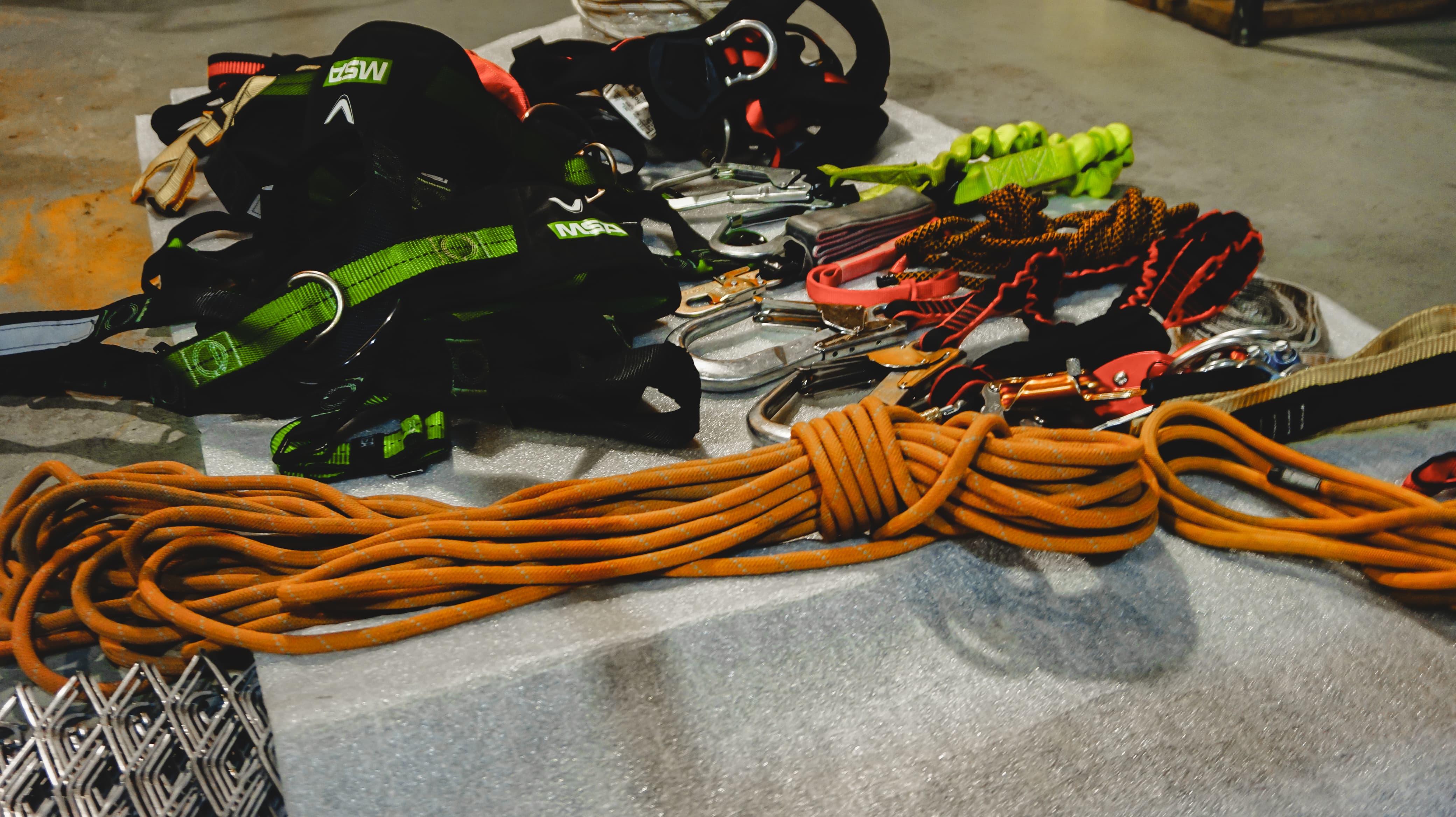 ALQUILER KIT TRABAJO EN ALTURA